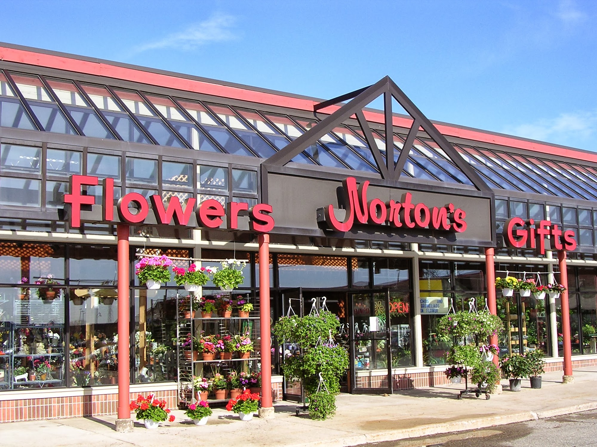 Norton's Flowers & Gifts