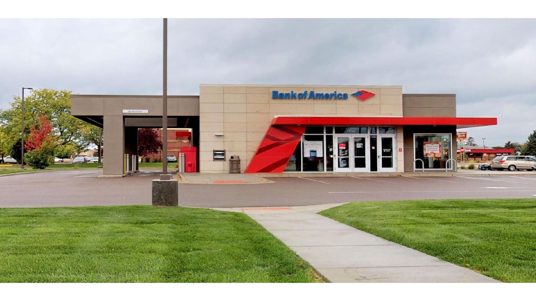 Bank of America (with Drive-thru ATM)