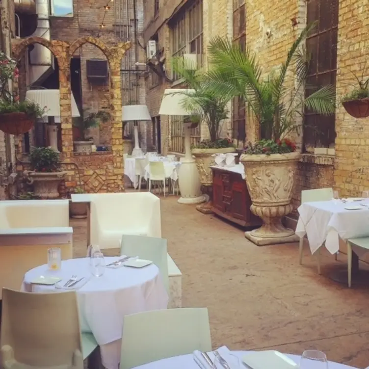 Photo credit: opentable
