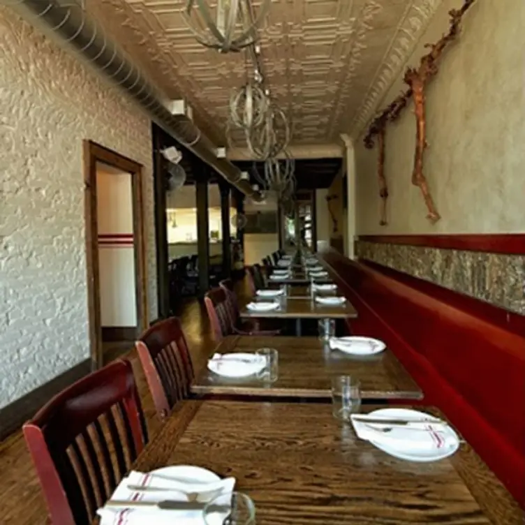 Photo credit: opentable
