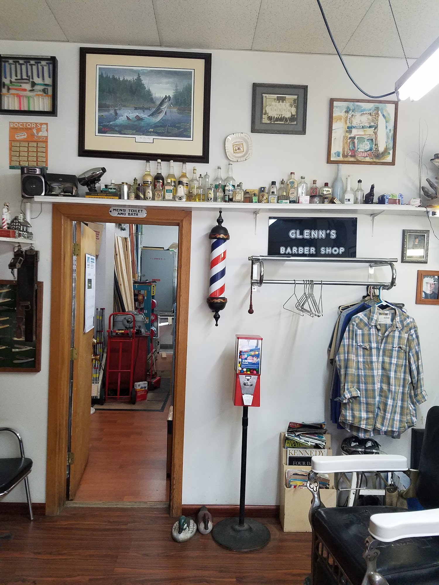 Glenn's Barber Shop