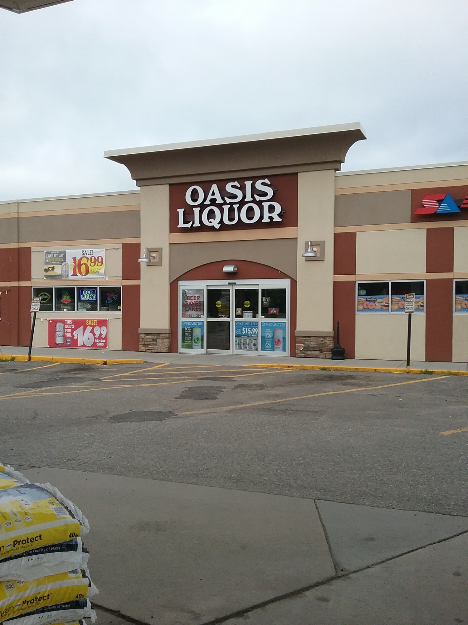 Oasis Liquor