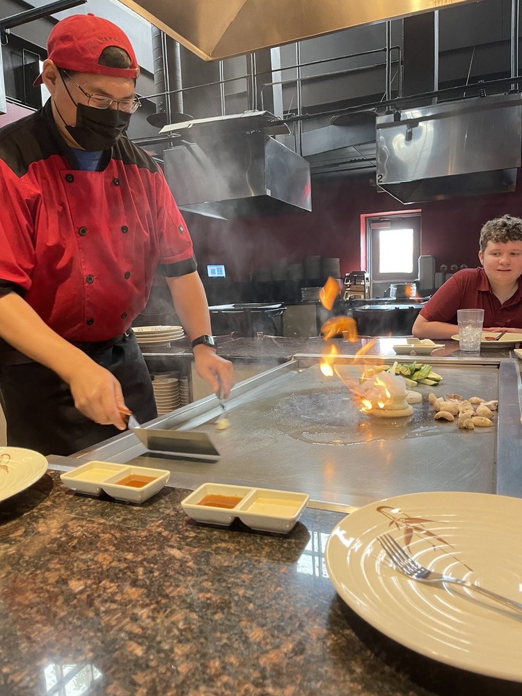 The 15 Best Restaurants In Plymouth Mn - Dec 2021 Selection By Restaurantji