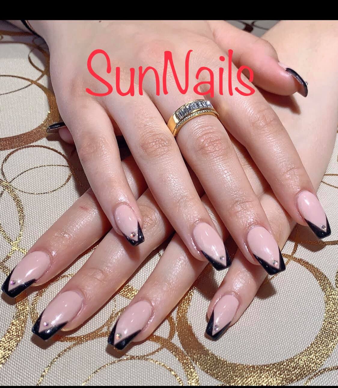 Sun Nails
