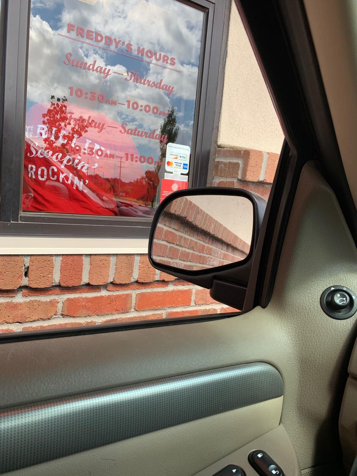 Photo credit: nextdoor