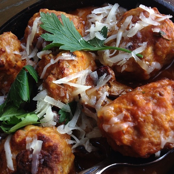 Photo credit: opentable