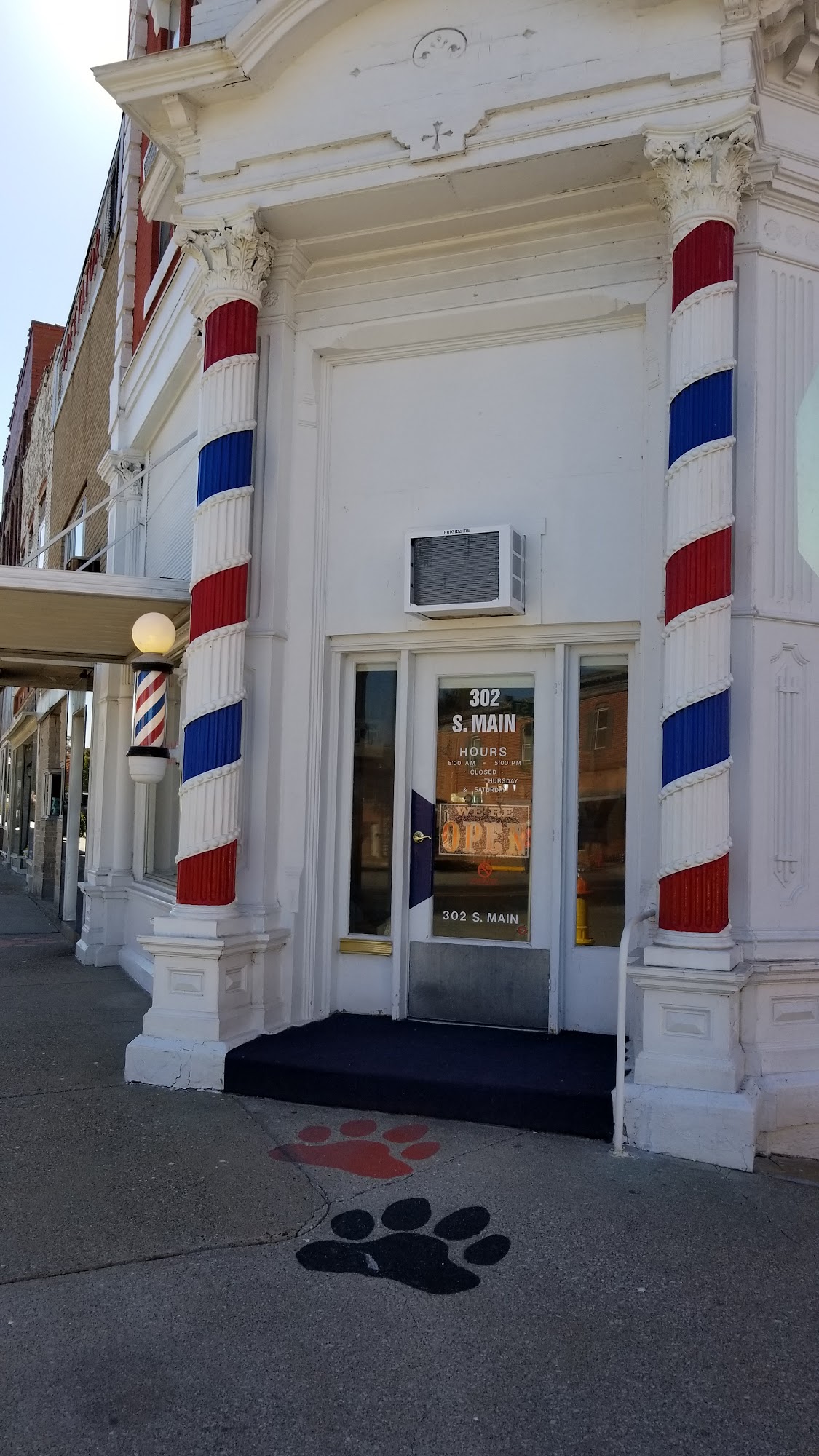 Palmyra Barber Shop 302 S Main St, Palmyra Missouri 63461