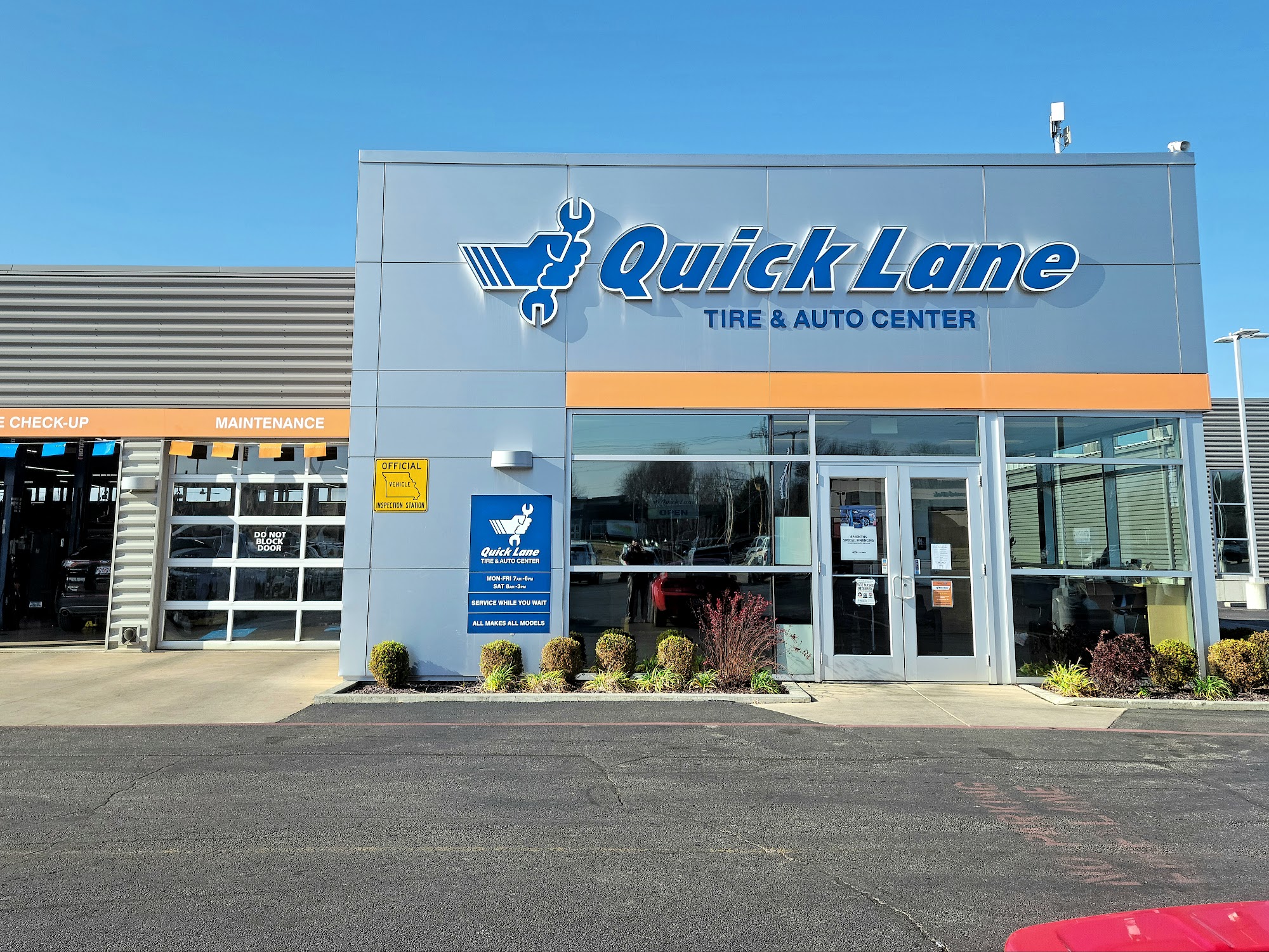 Quick Lane at Corwin Ford of Springfield