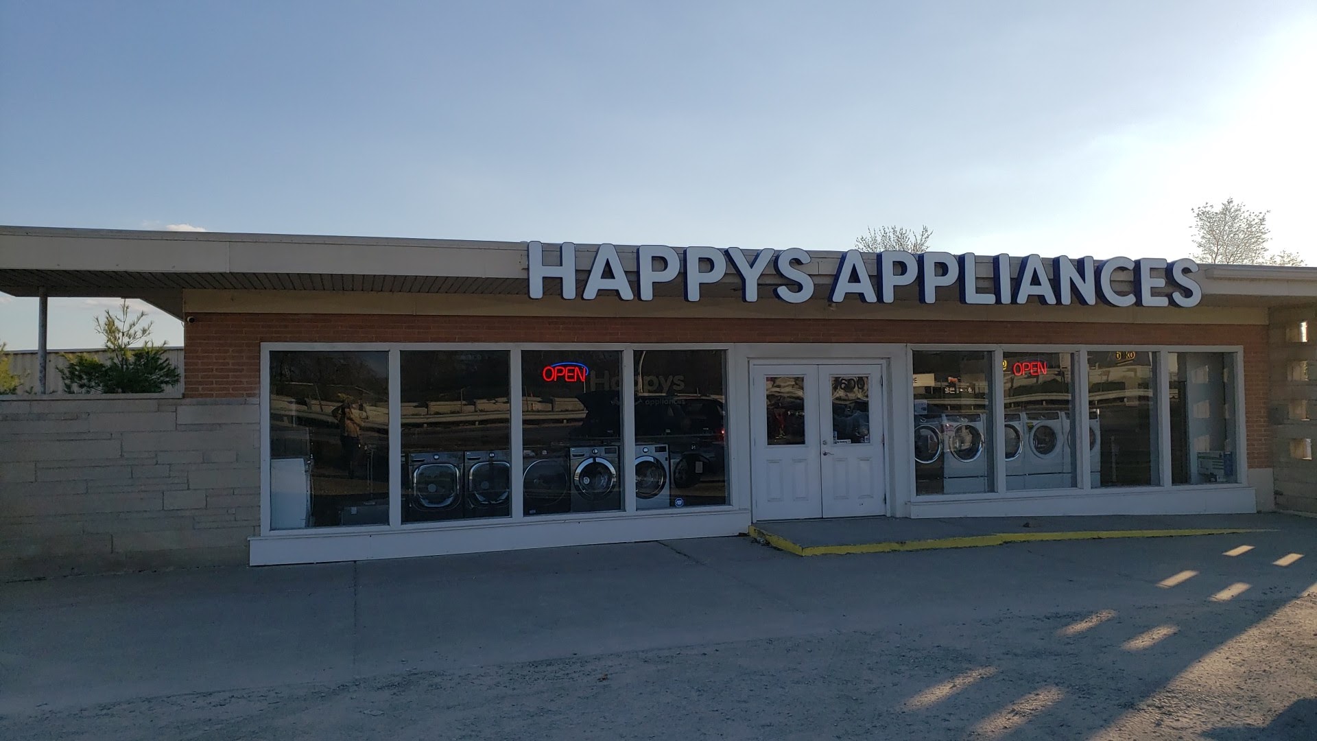 Happys Appliances & Mattresses Outlet