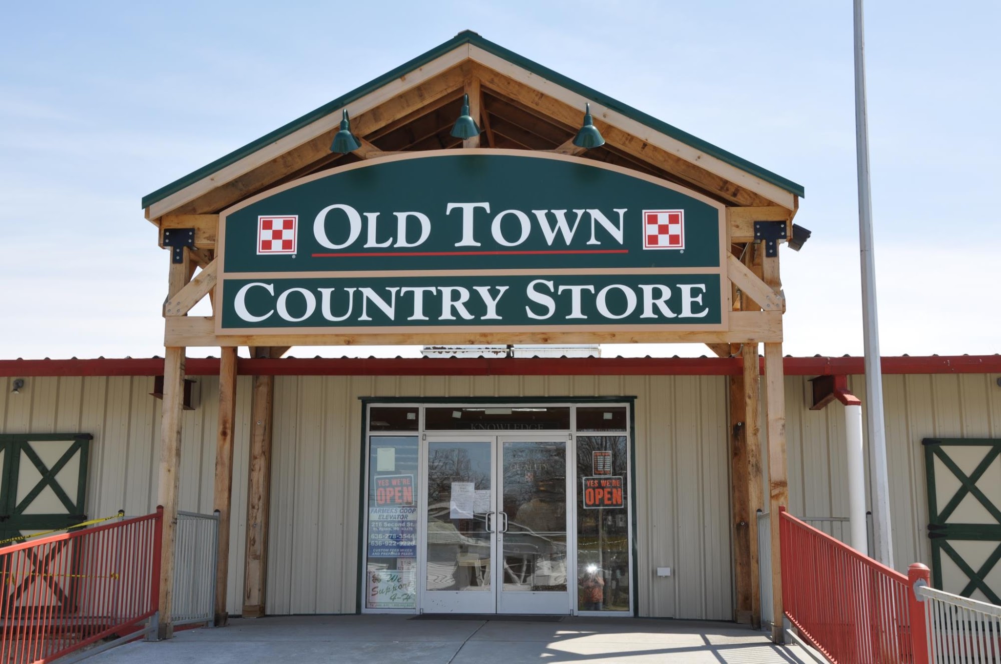 Farmers Co-op/Old Town Country Store