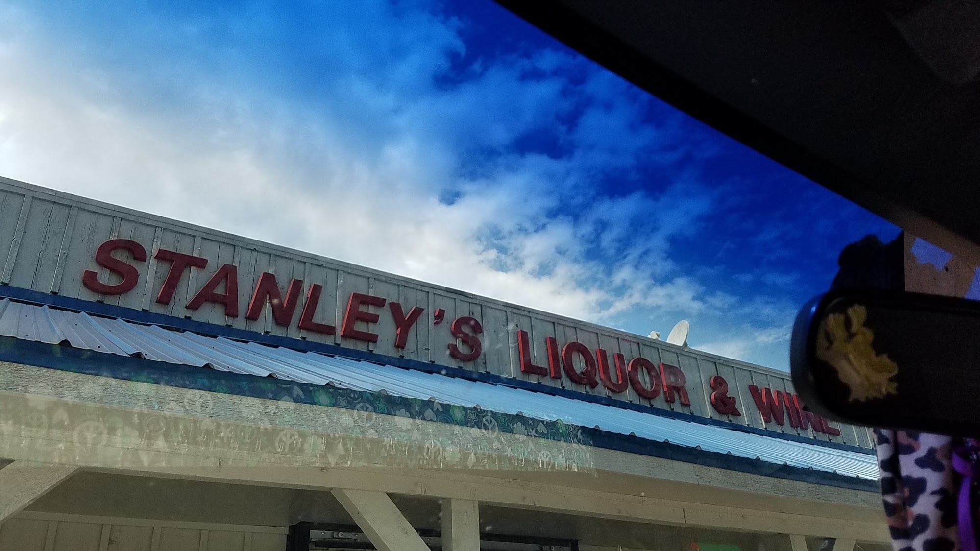 Stanley's Liquor & Wine