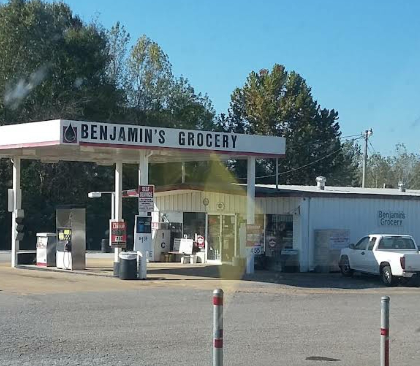 Benjamin's Grocery