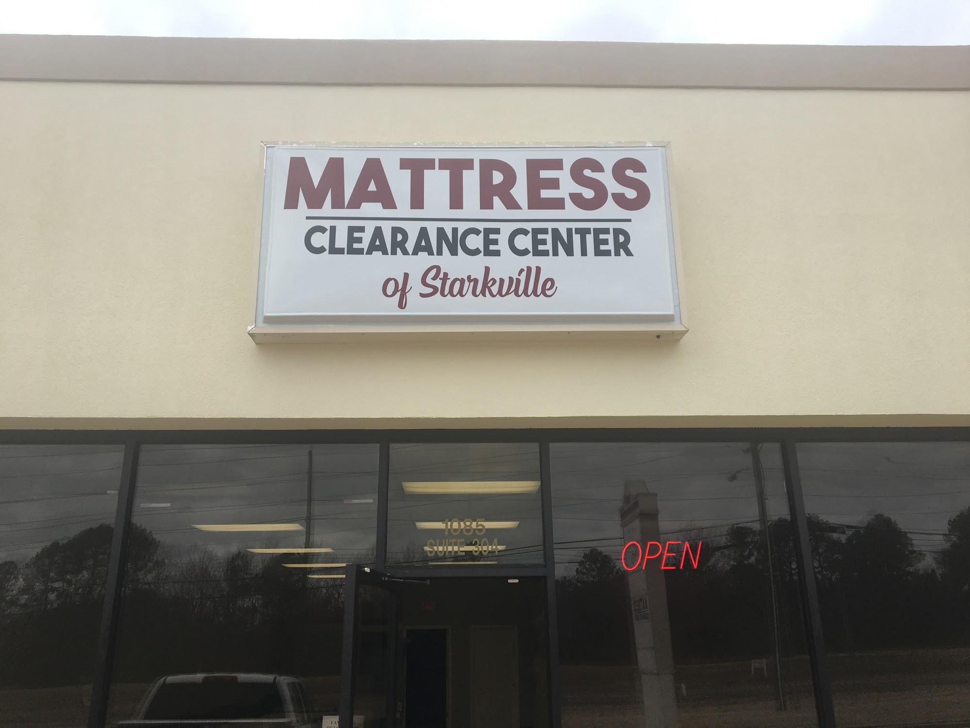 Starkville Mattress Co., Furniture and More!