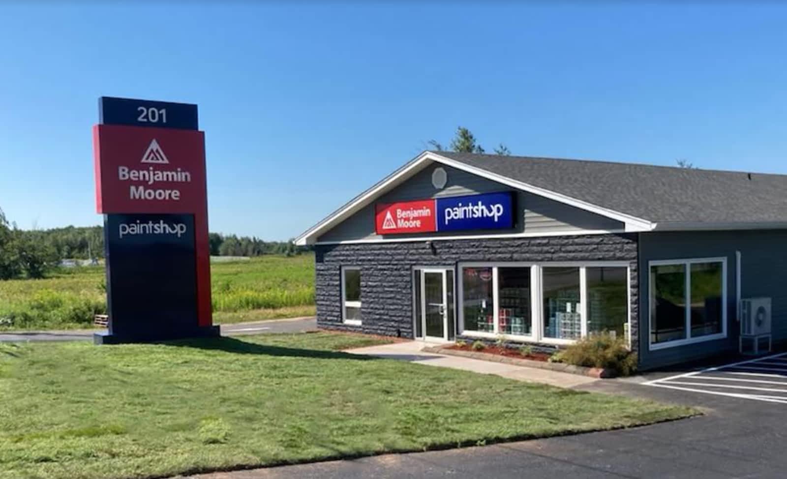 Photo credit: yellowpages.ca