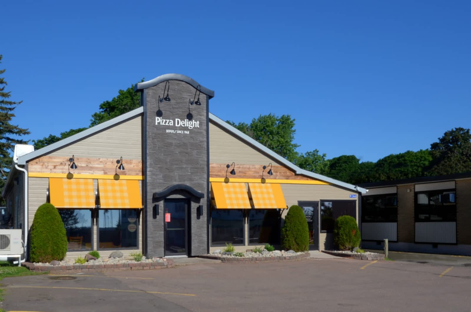 Photo credit: yellowpages.ca