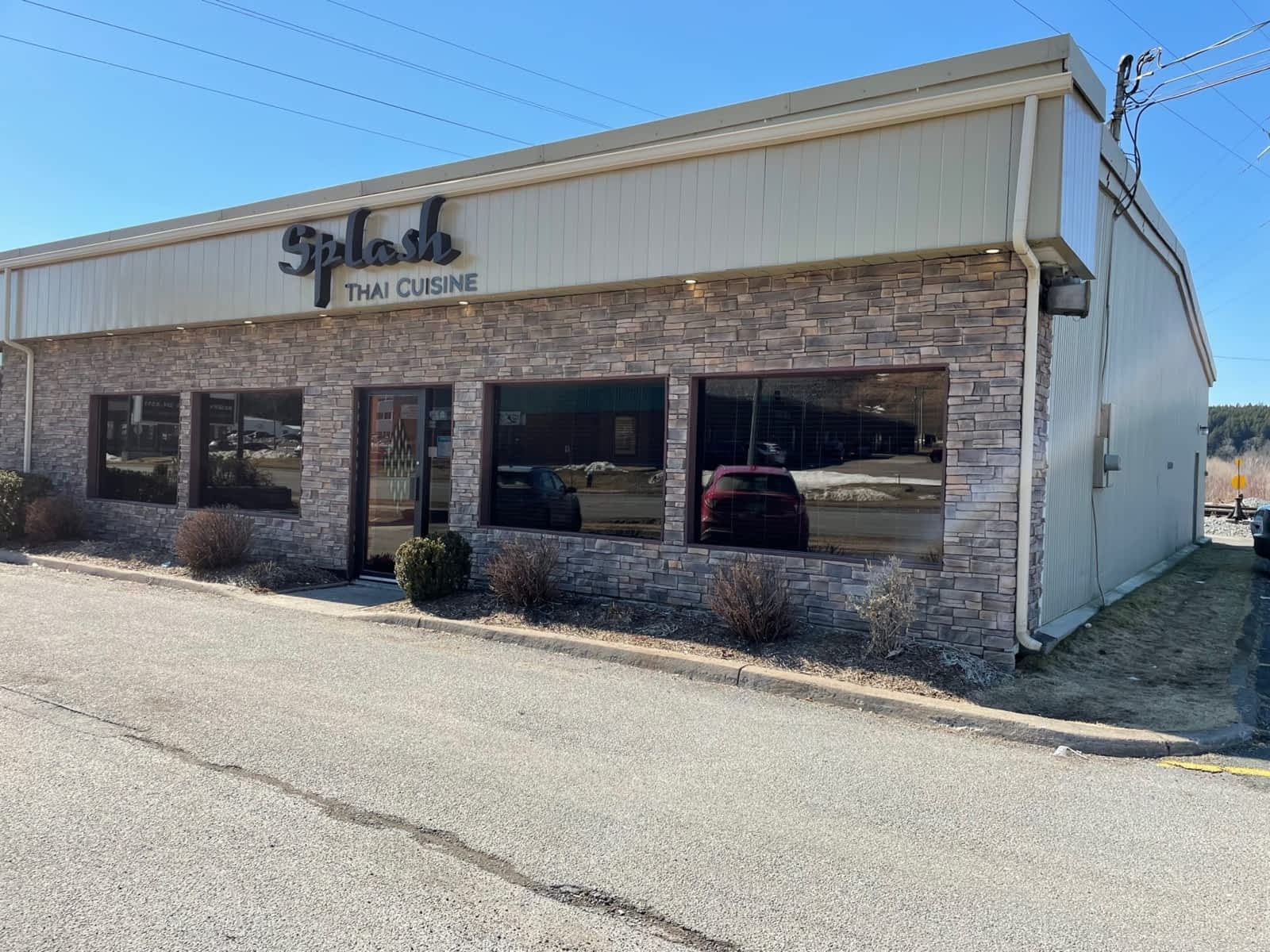 Photo credit: yellowpages.ca