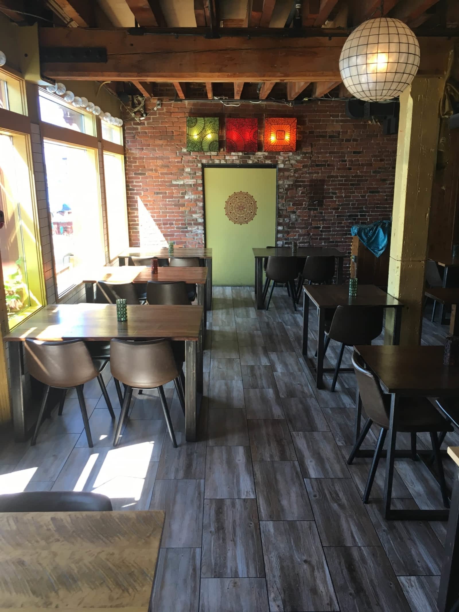 Photo credit: yellowpages.ca