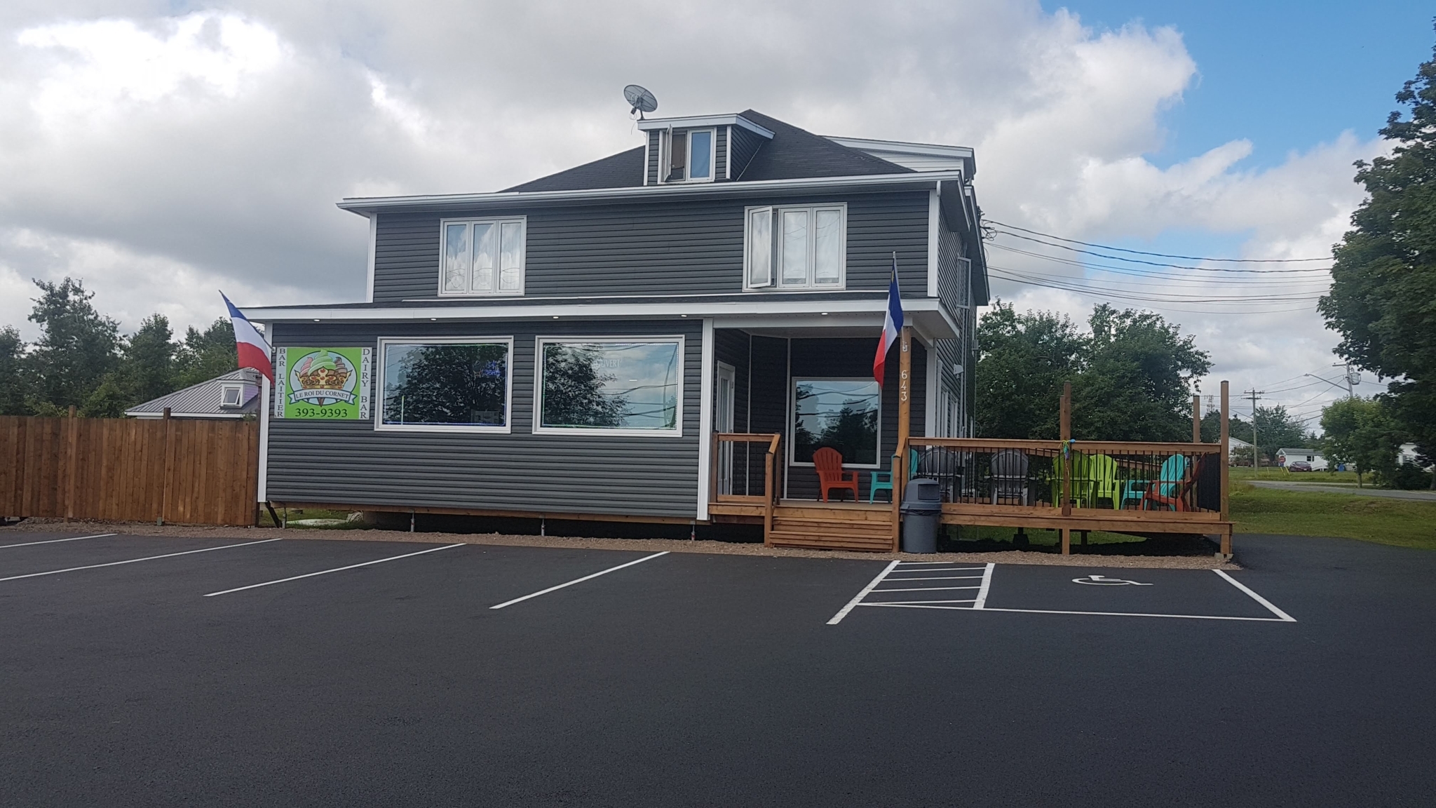 Photo credit: yellowpages.ca