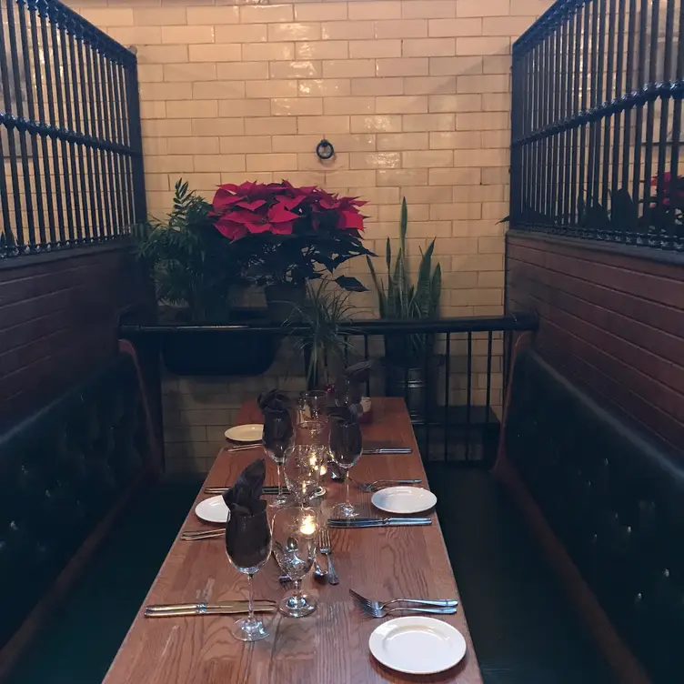 Photo credit: opentable