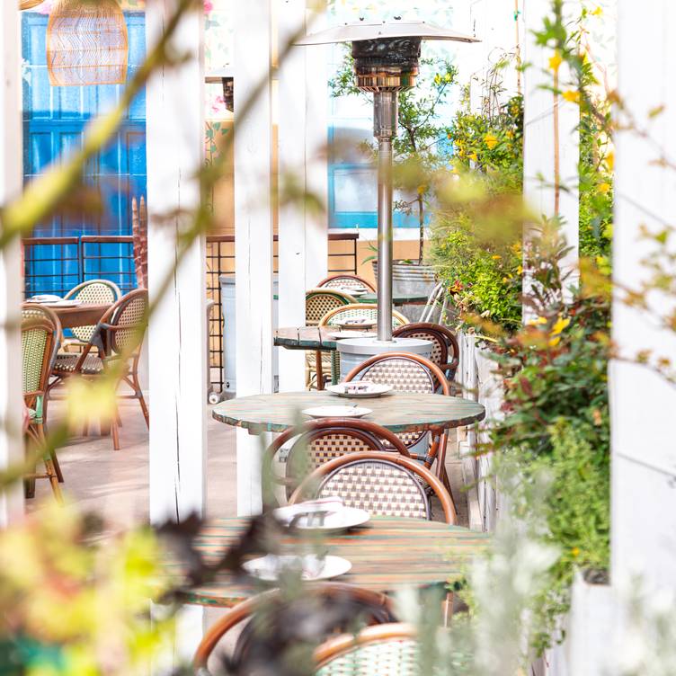 Photo credit: opentable