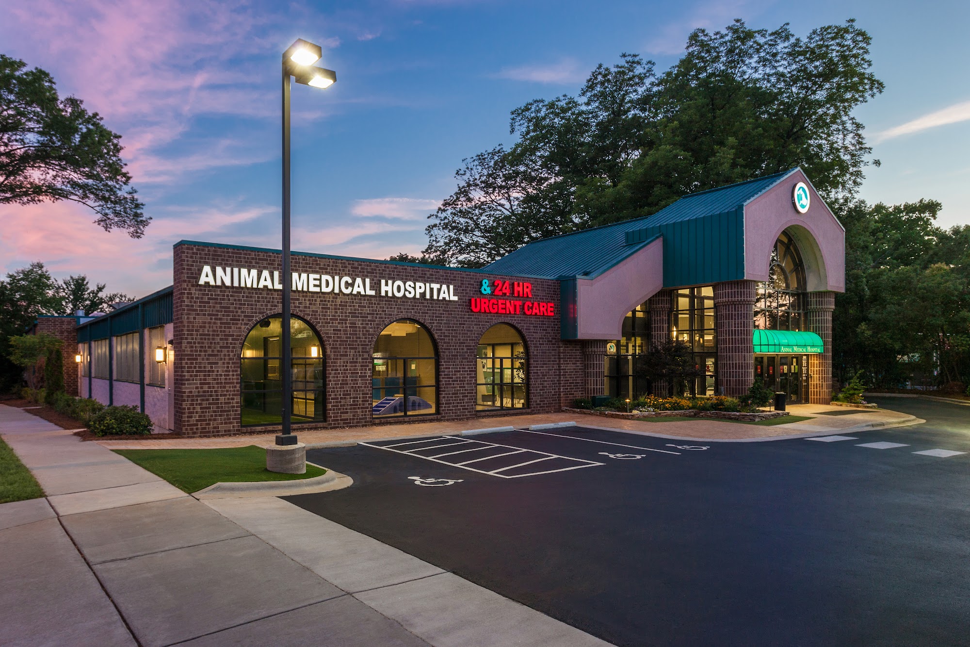Animal Medical Hospital & 24 Hour Urgent Care