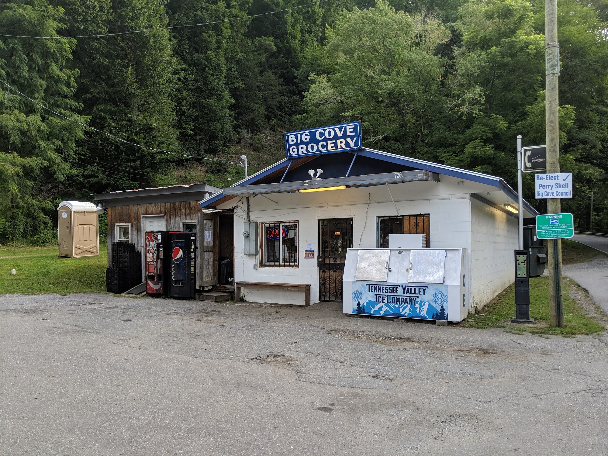 Marion's Big Cove Grocery