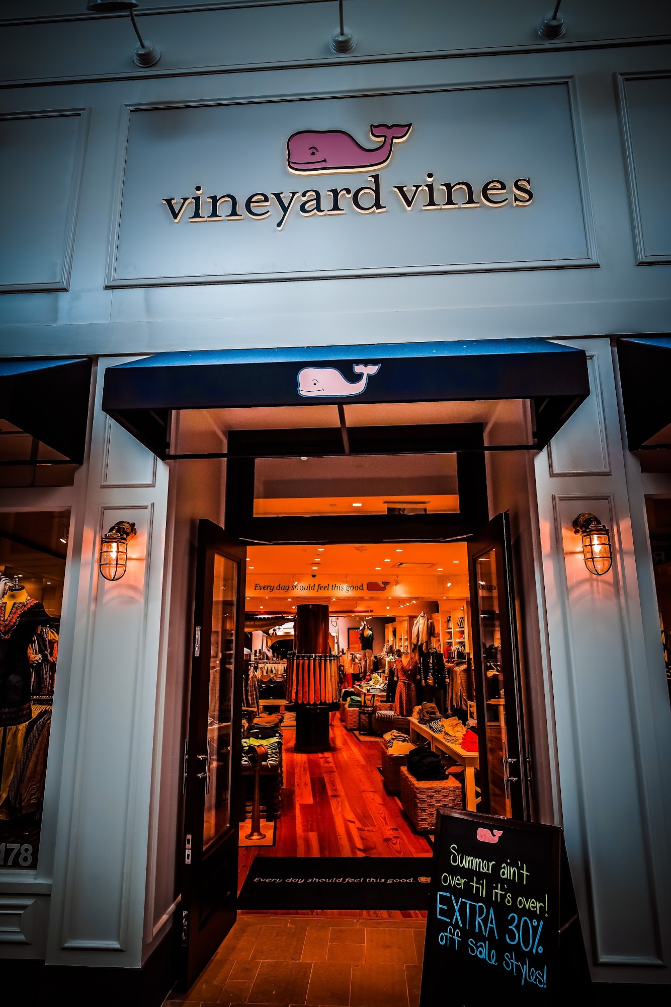 Vineyard Vines