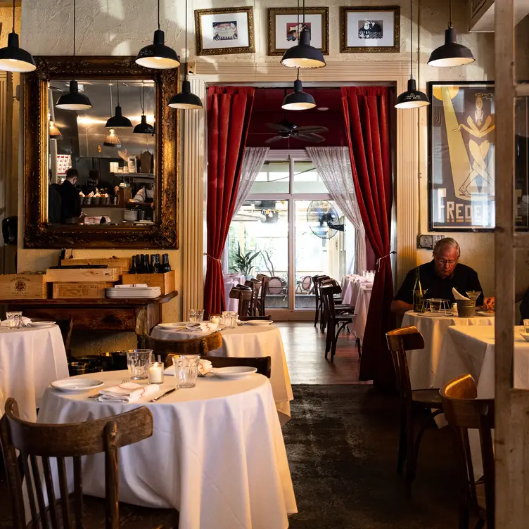 Photo credit: opentable