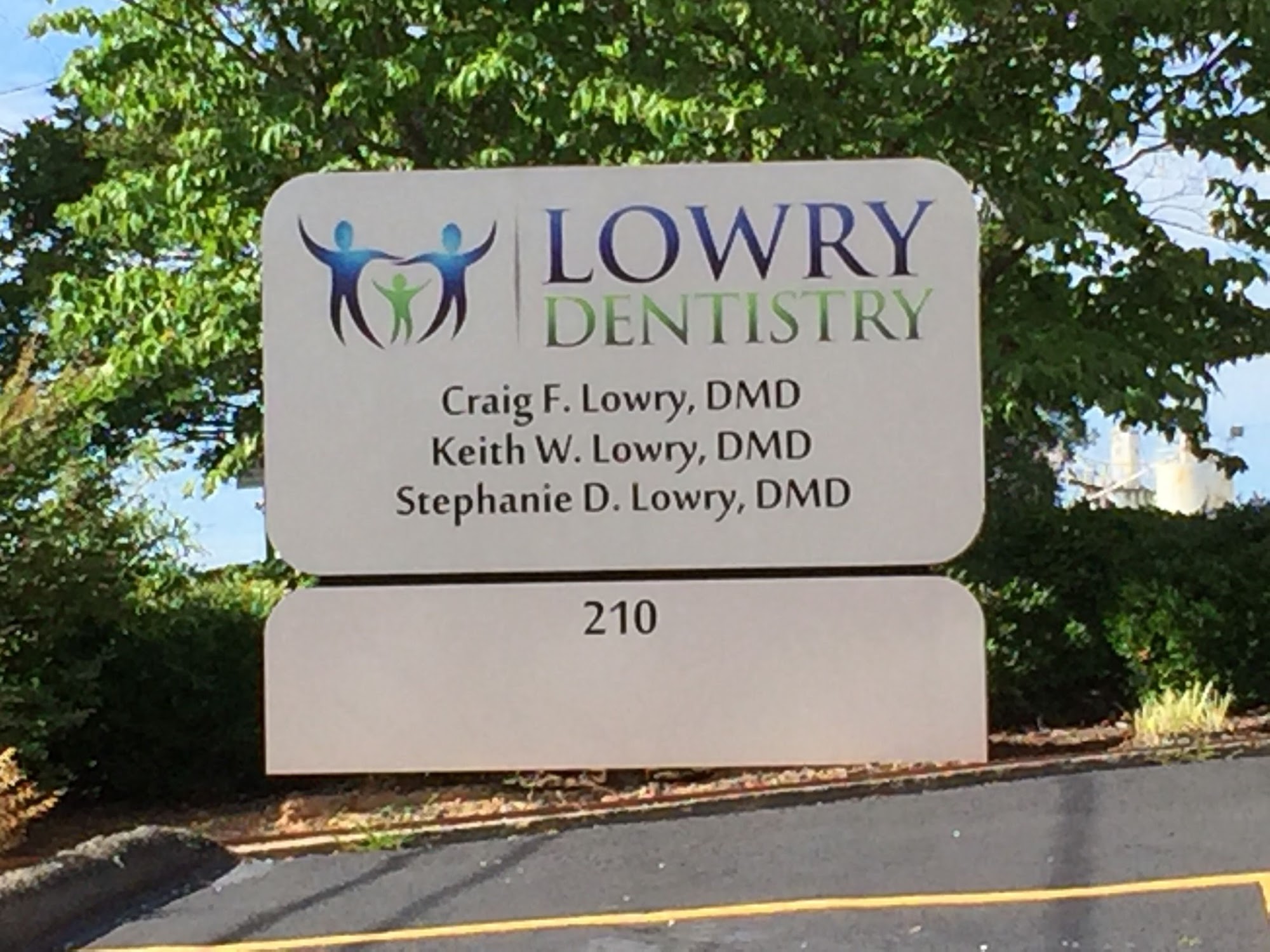Lowry Dentistry