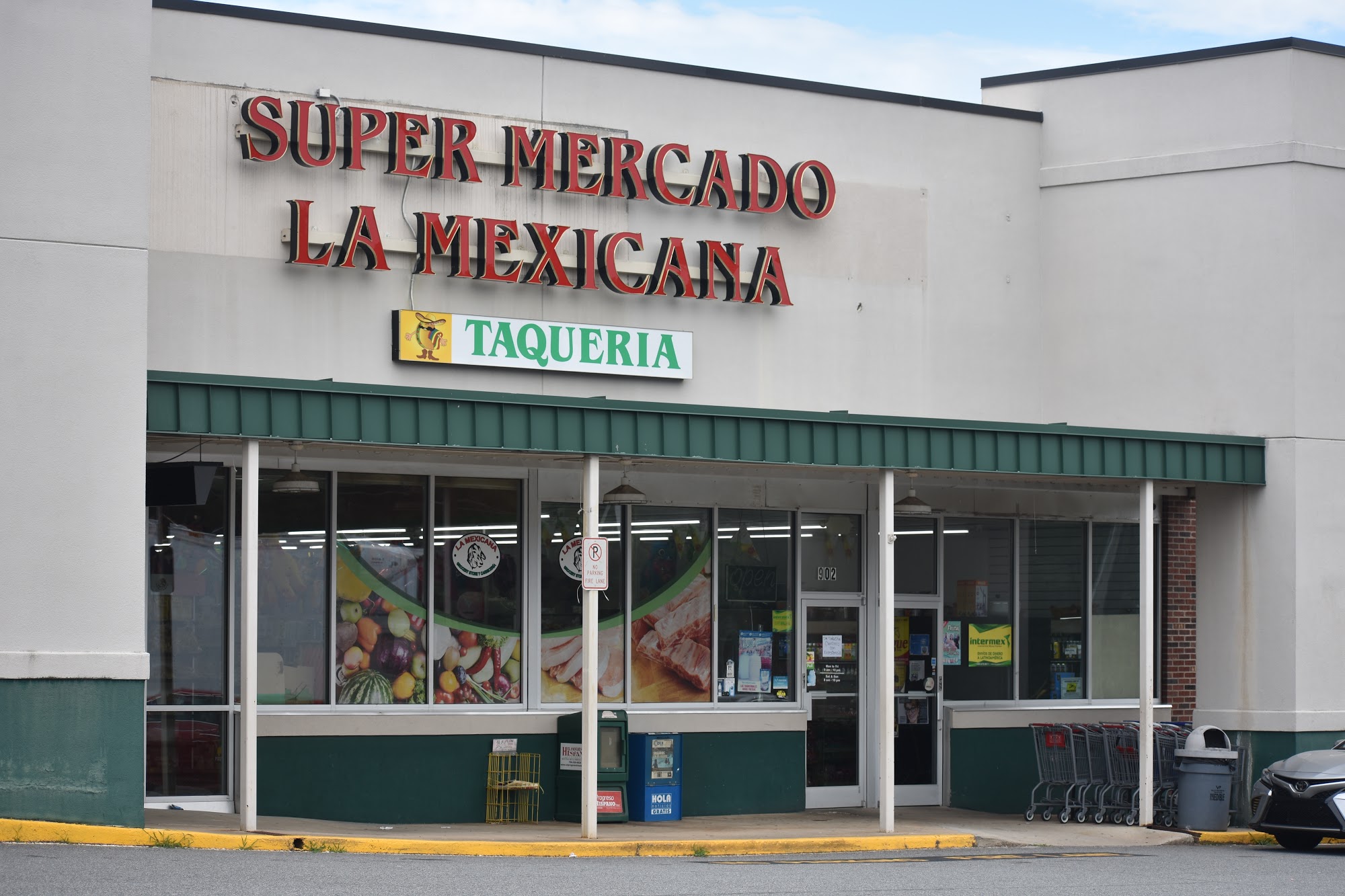 La Mexicana Grocery Store
