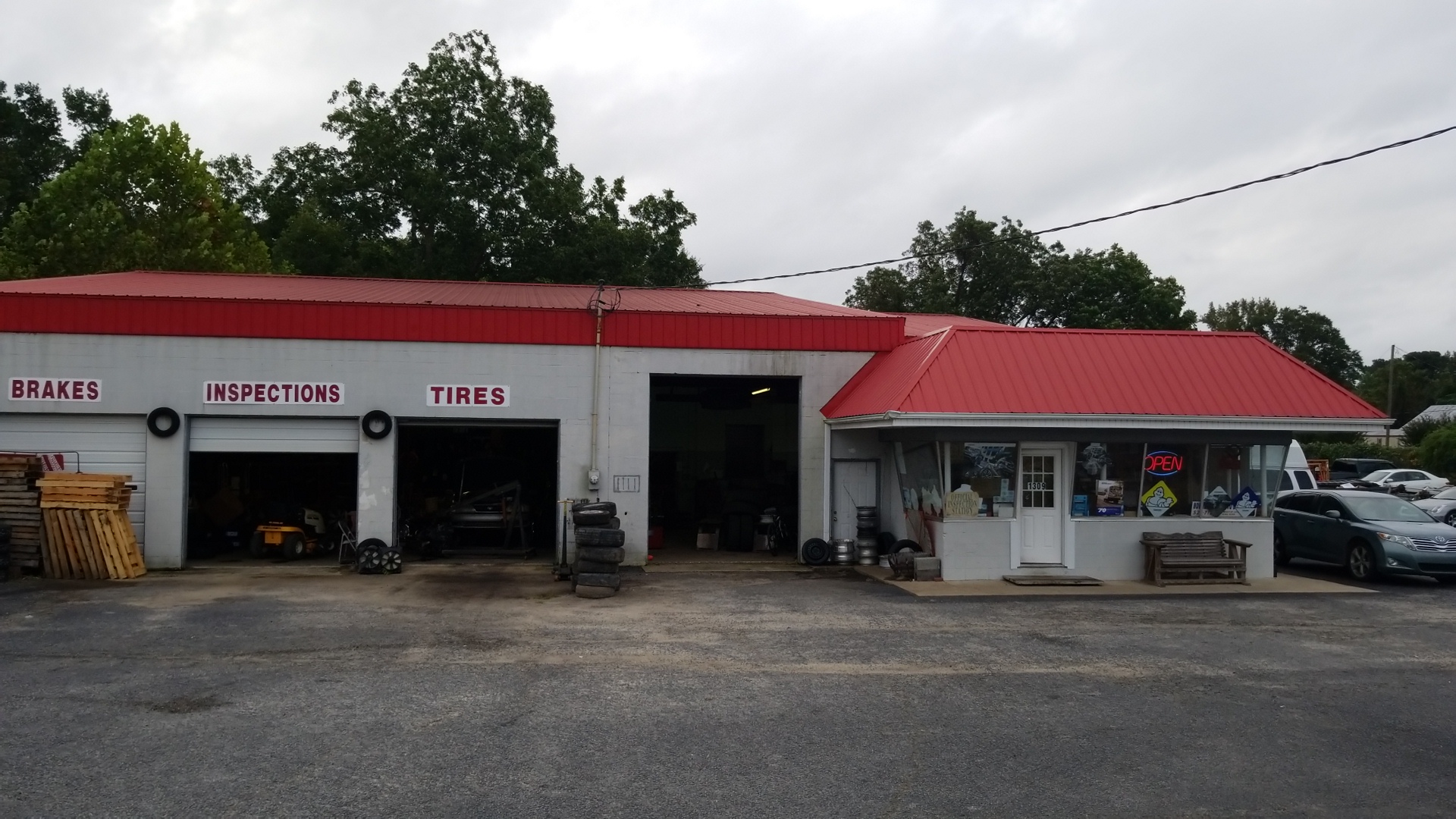 Howard Tire & Auto Outlet