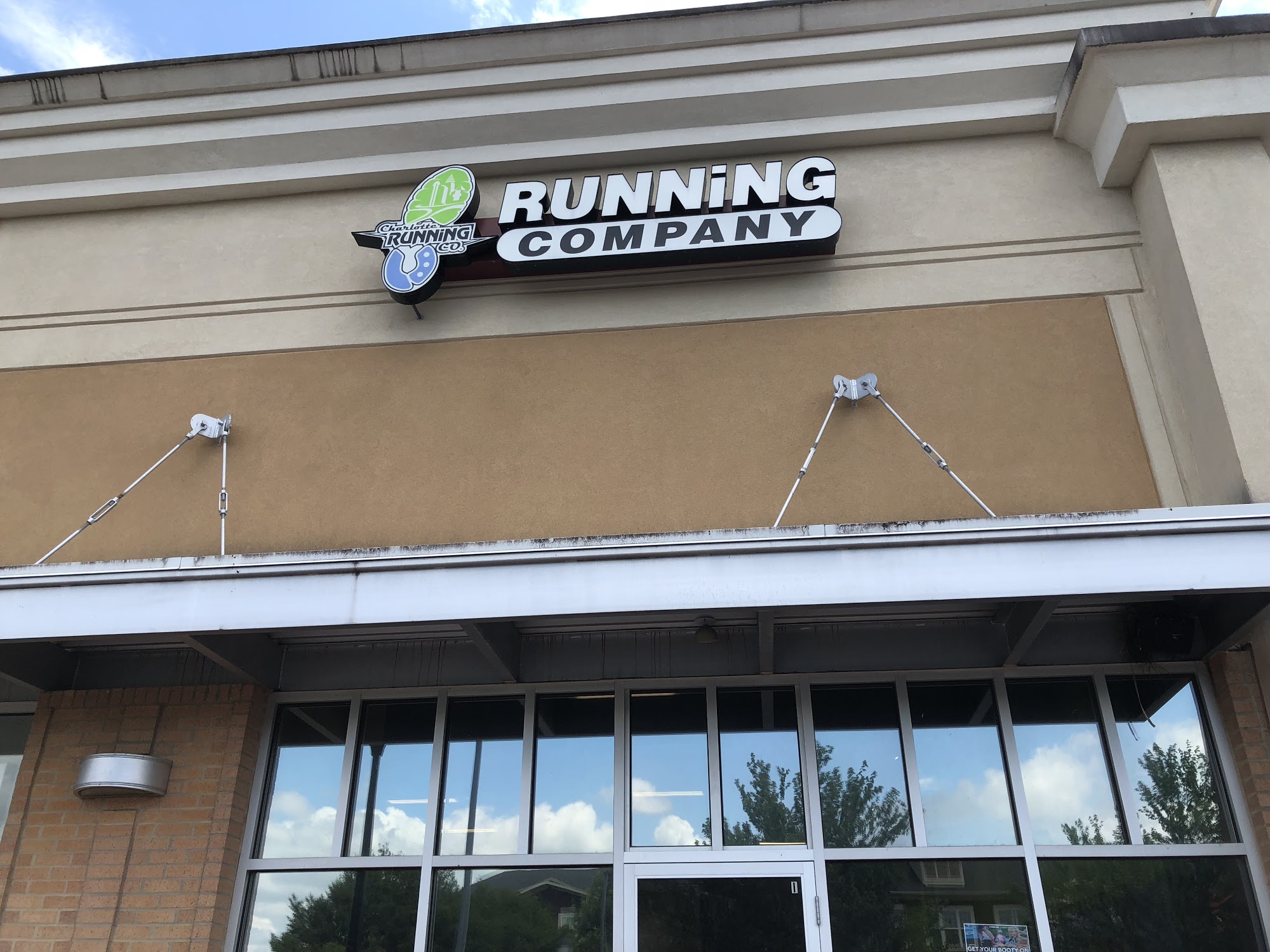 Charlotte Running Company- Lake Norman