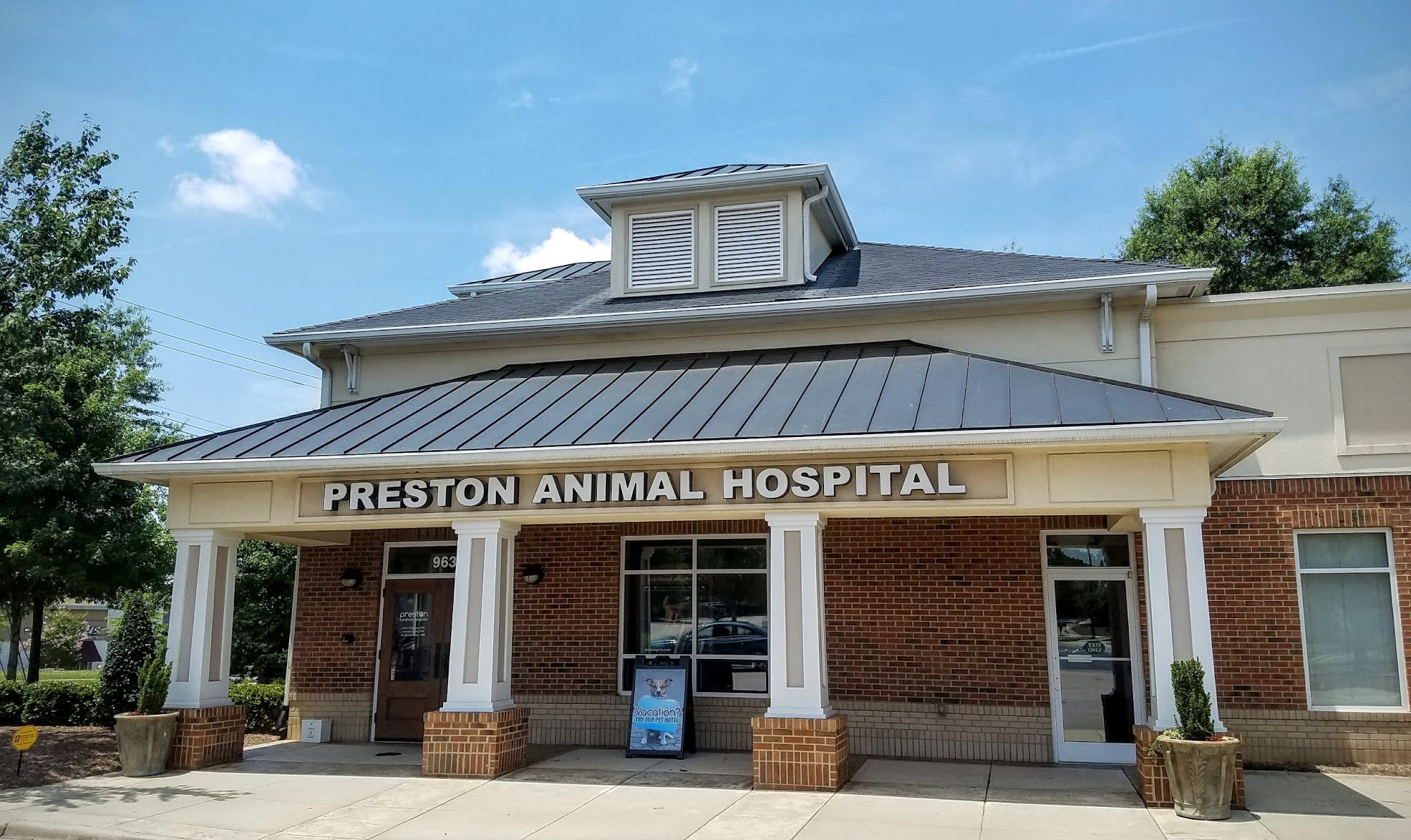 Preston Animal Hospital, A Thrive Pet Healthcare Partner