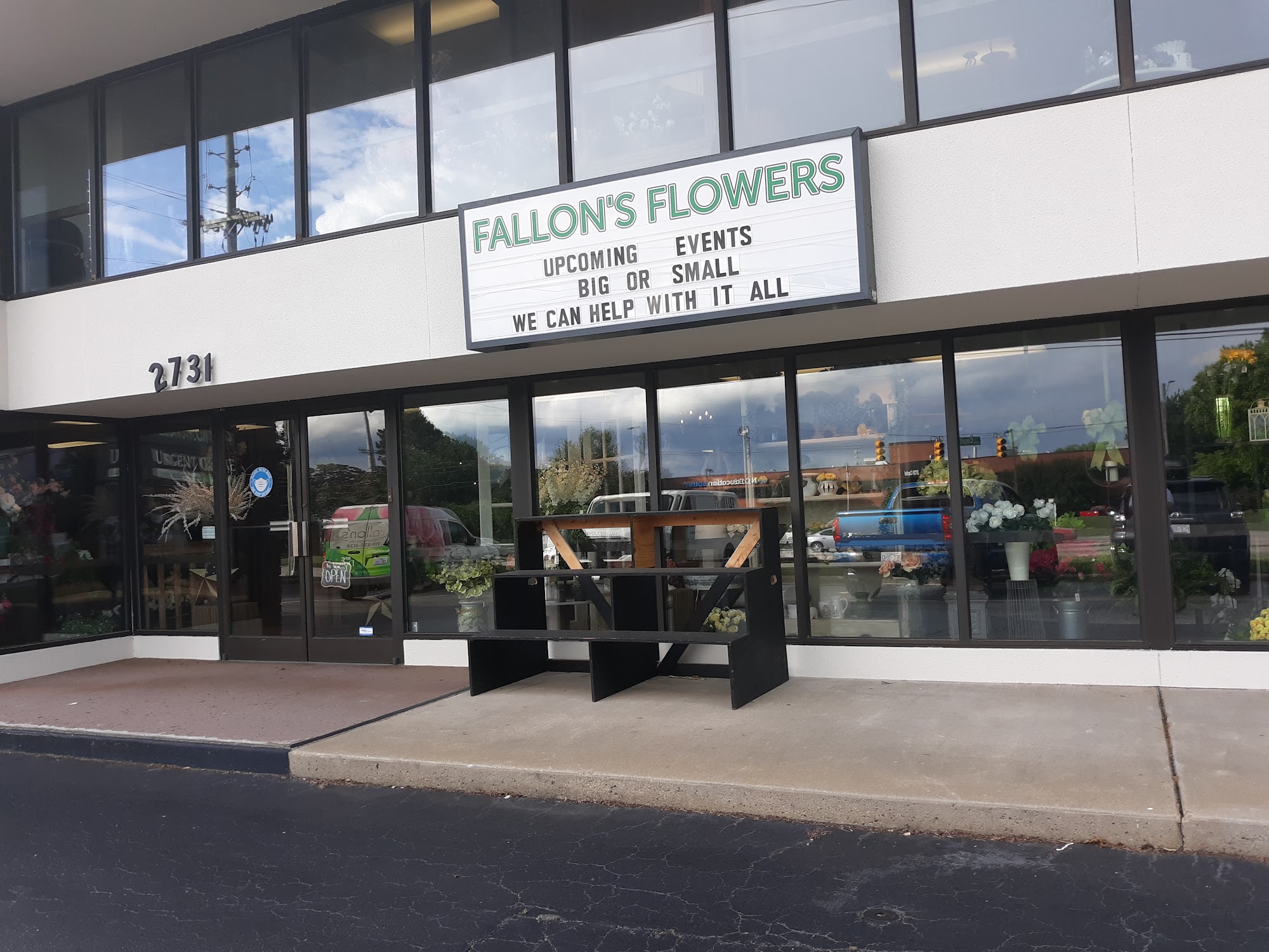 Fallon's Flowers - North