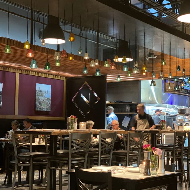 Photo credit: opentable