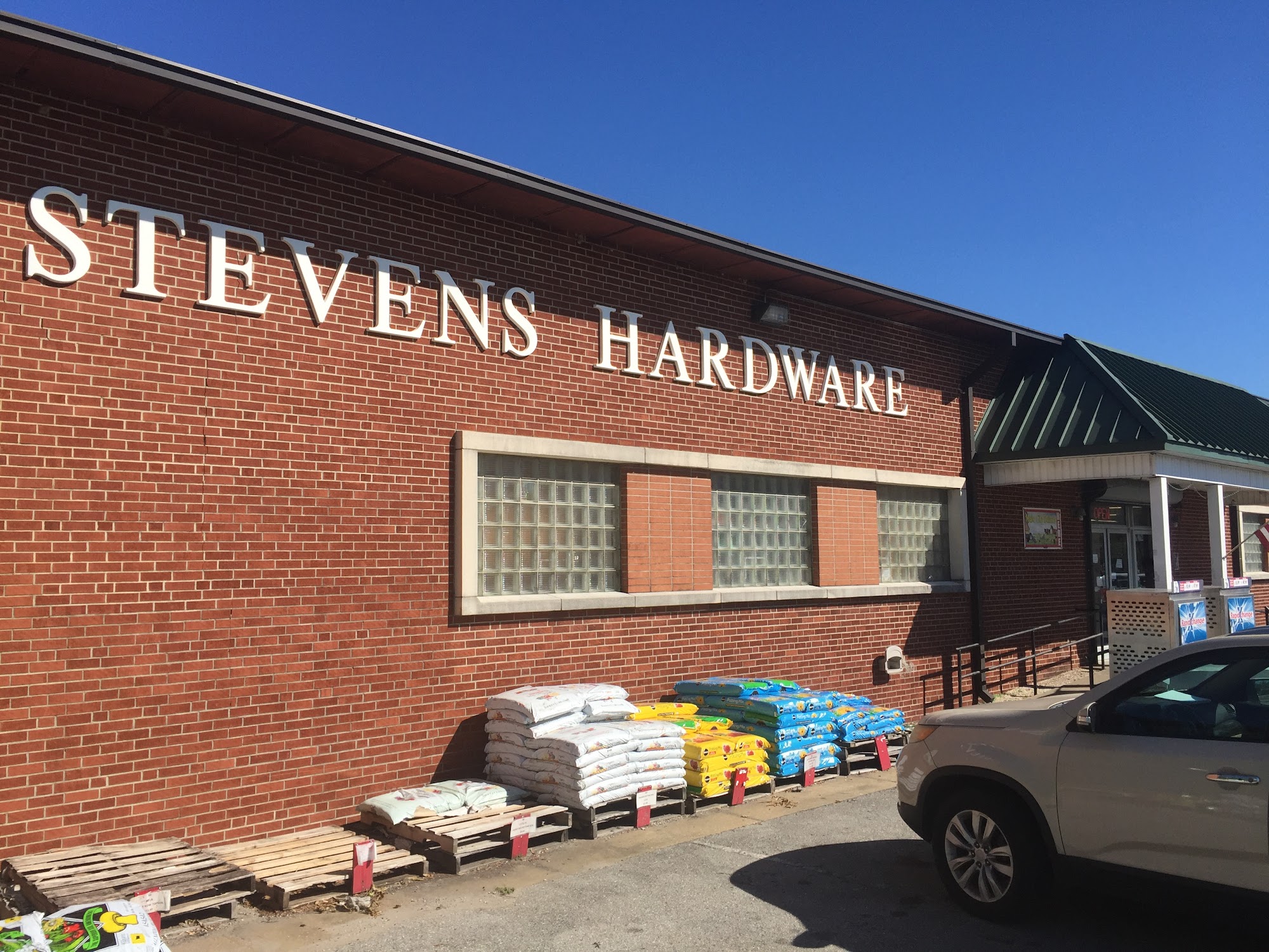 Stevens Ace Hardware-Dawson Street