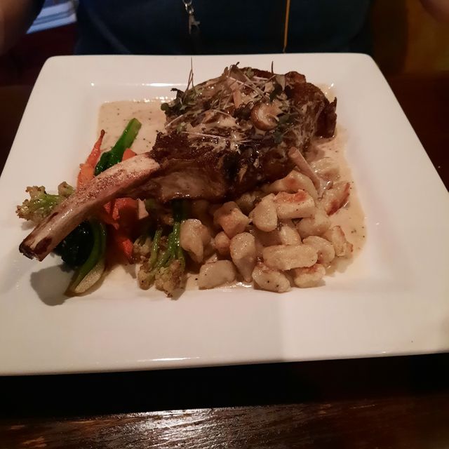 Photo credit: opentable