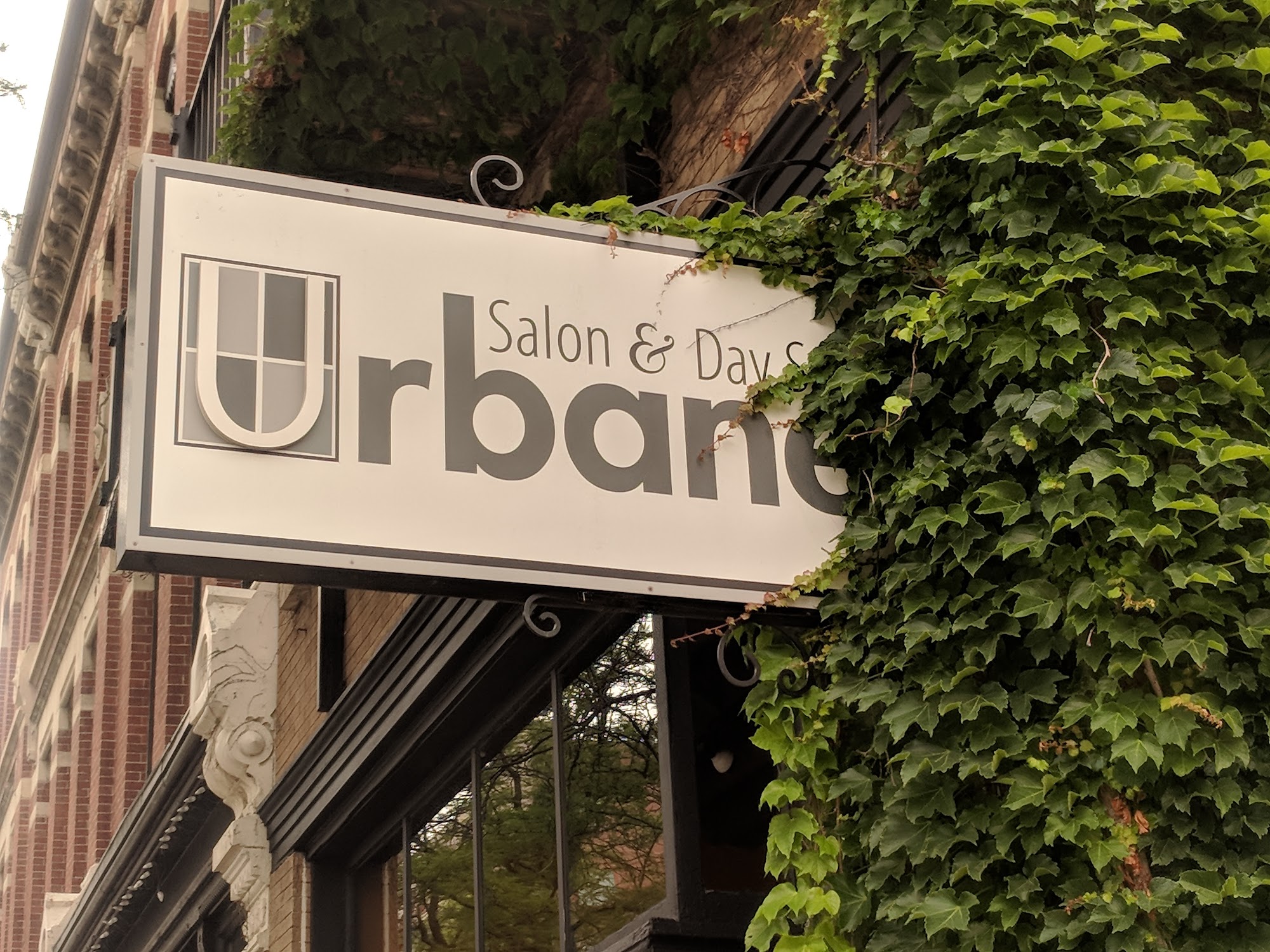 Urbane Salon & Day Spa