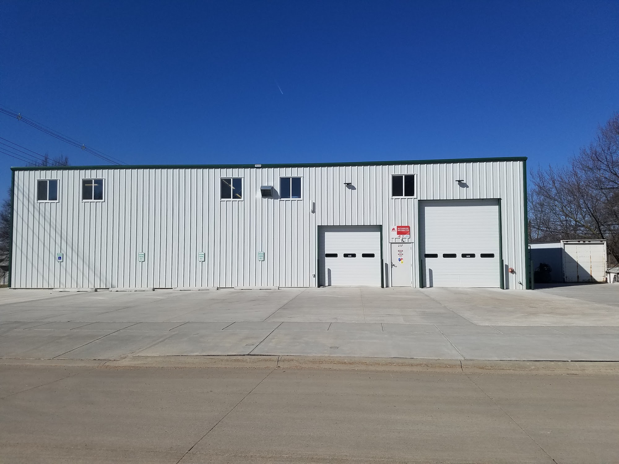 St PJ Supply Inc. 237 S 12th St, Seward Nebraska 68434