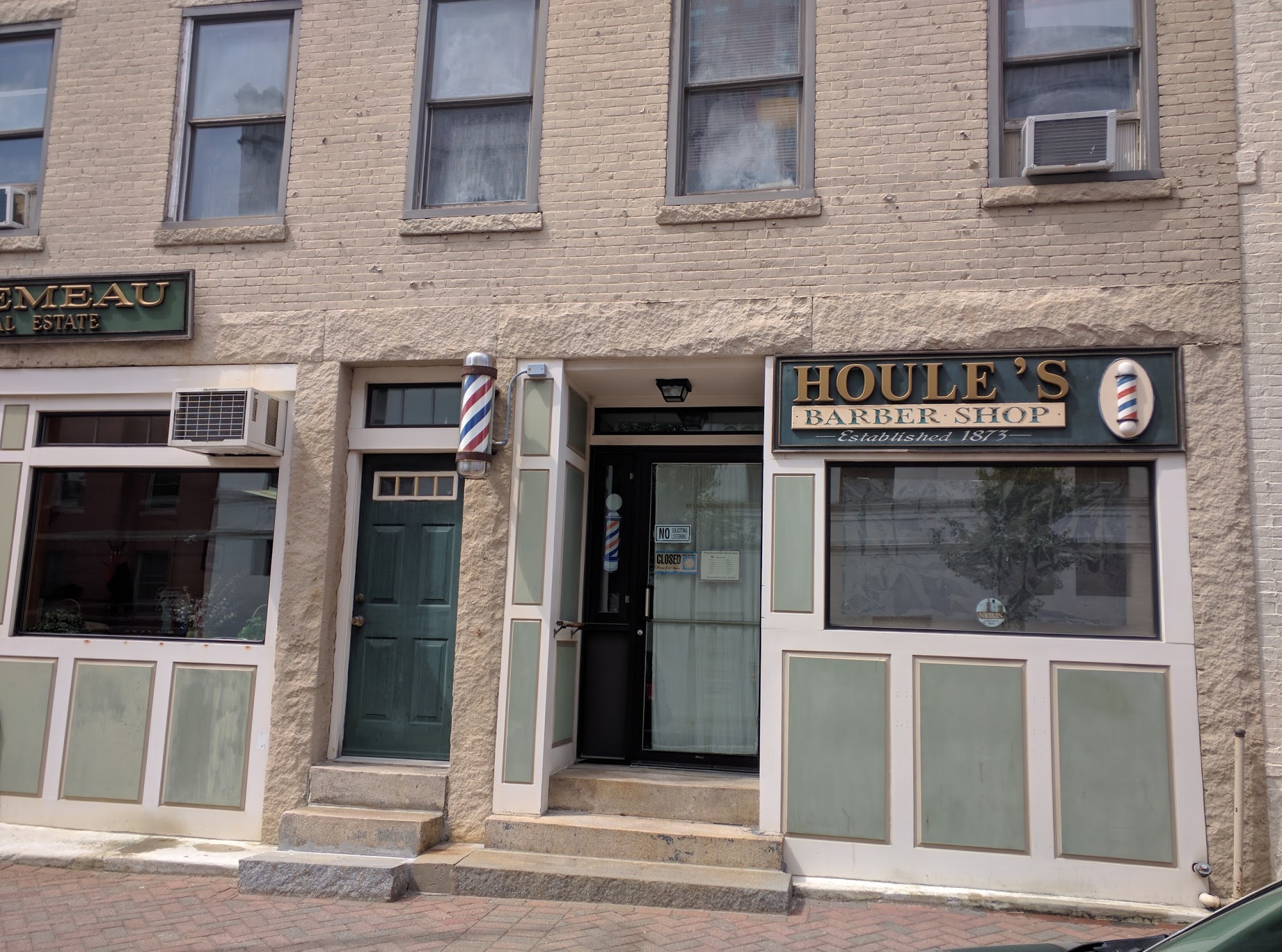 Nancy's Barber Shop-Houle's