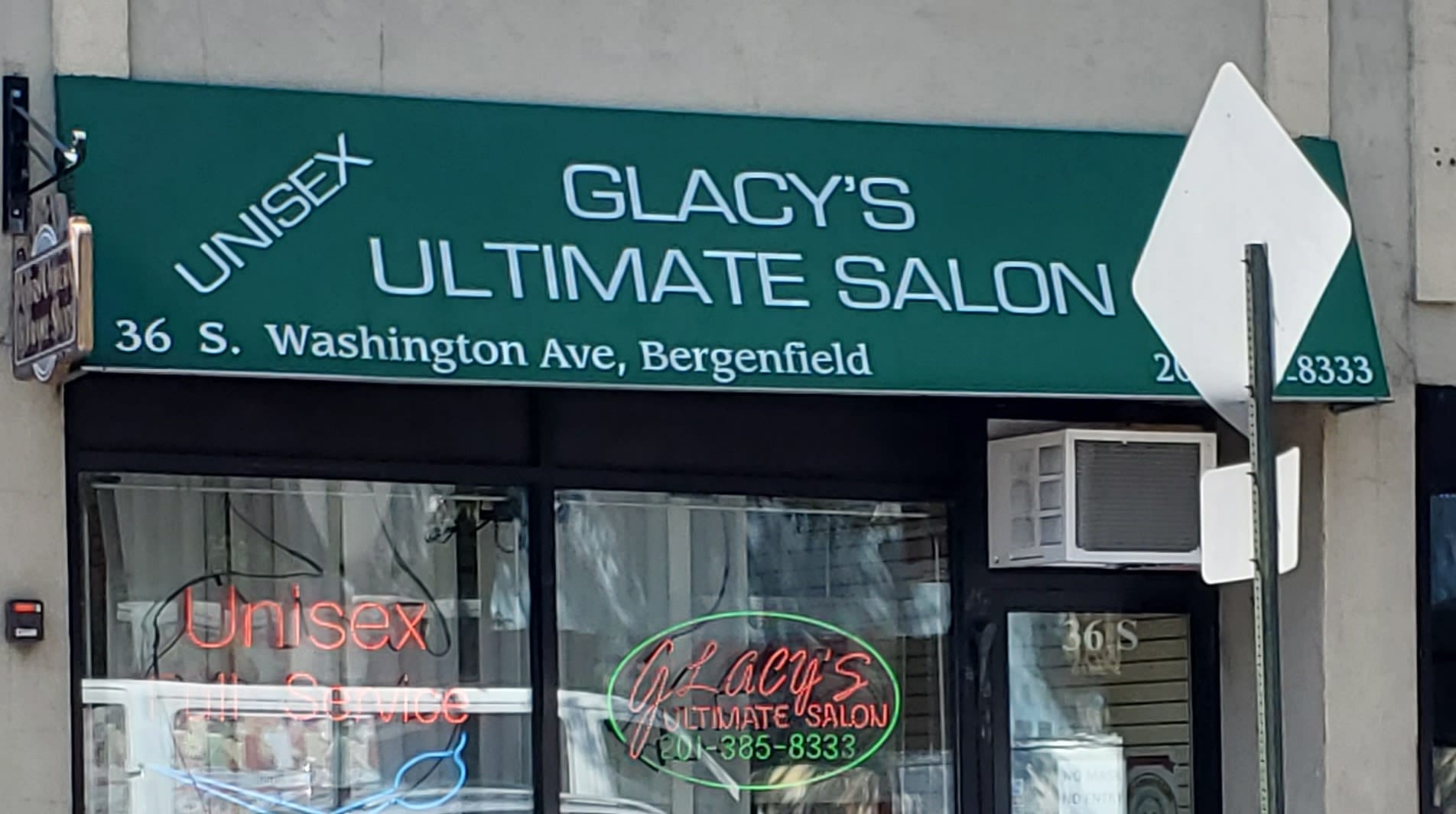 Glacy's Ultimate Salon