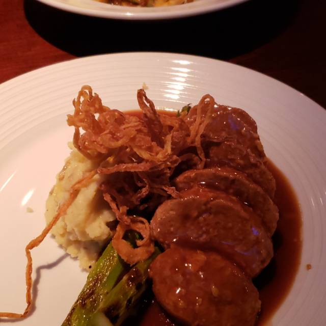 Photo credit: opentable