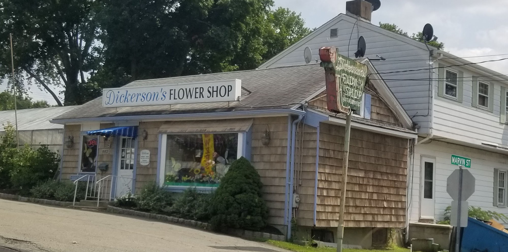 Dickerson's Flower Shop