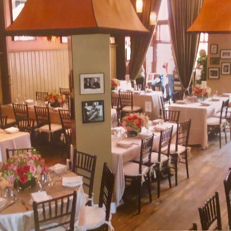 Photo credit: opentable