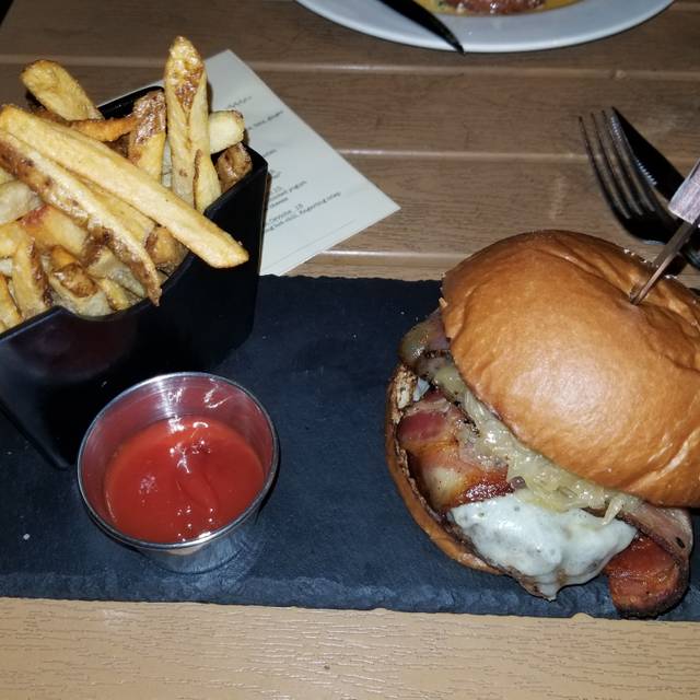 Photo credit: opentable