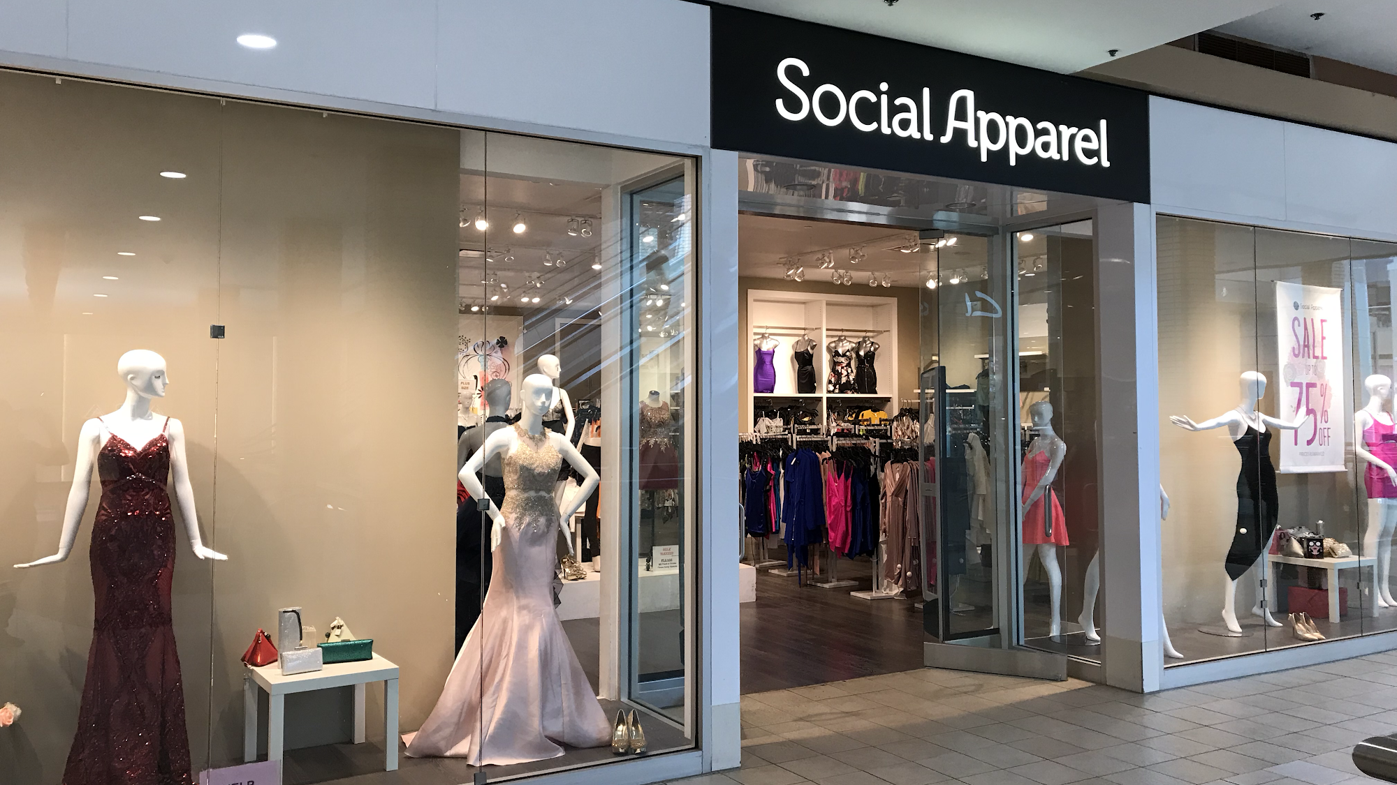 Social Apparel - Newport Mall Jersey City
