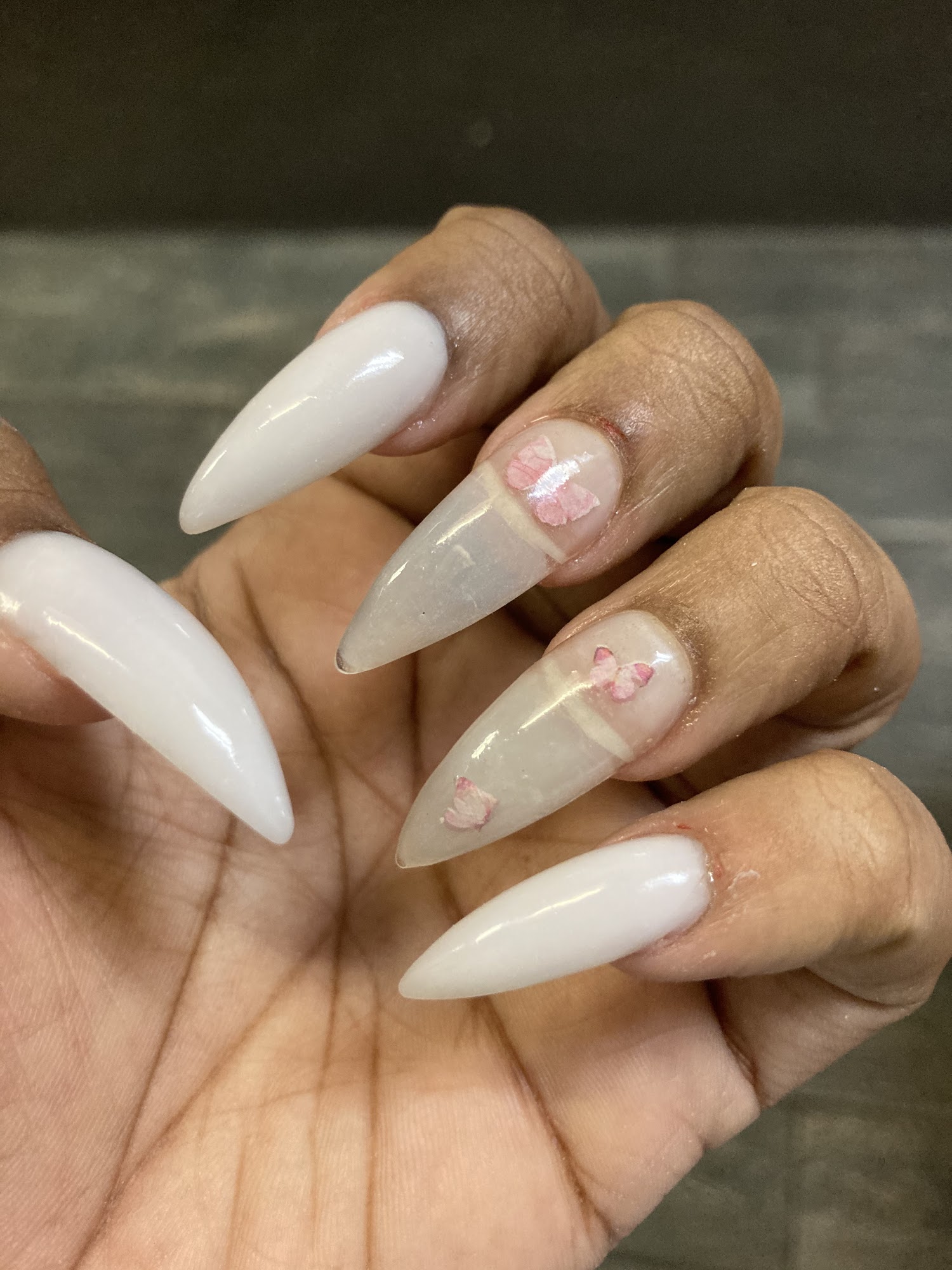 Studio Nails & Spa