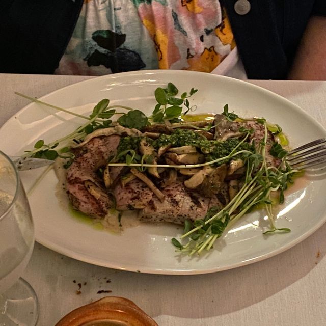 Photo credit: opentable
