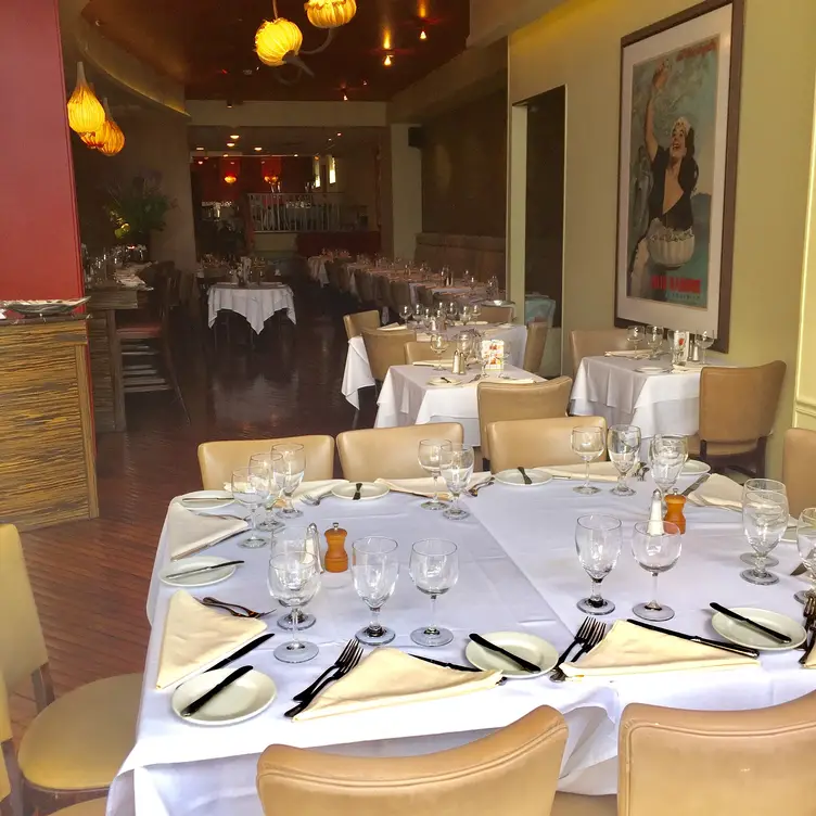 Photo credit: opentable
