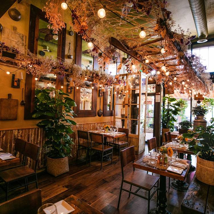 Photo credit: opentable